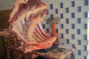  تکاب : کشف ، ضبط و معدوم سازی 150کیلو گرم گوشت غیر مجاز دام حاصل از کشتار غیر مجاز از یک قصابی 