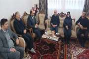 دیدار مدیر کل دامپزشکی استان از خانواده همکار جانباز