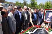 ادای احترام کارکنان اداره کل دامپزشکی استان آذربایجان غربی  به مقام شامخ مرحوم حجت الاسلام حسنی