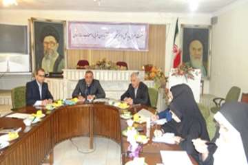 نشست خبری مدیر کل دامپزشکی استان آذربایجان غربی  با اصحاب رسانه استان اردیبهشت 94