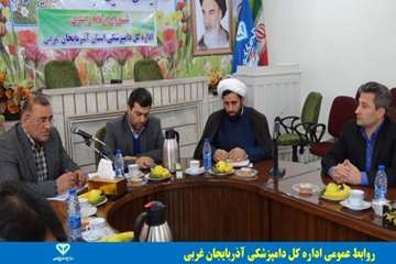 اولین جلسه شورای برنامه ریزی دامپزشکی با حضور دکتر بهادری