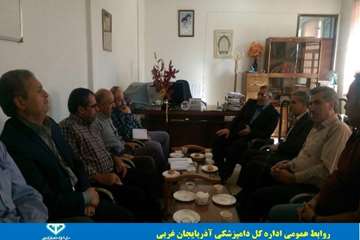 بازدید مدیر کل دامپزشکی از تکاب و شاهیندژ در هفته دولت