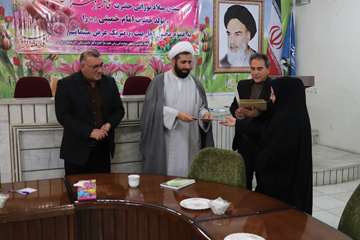 تجلیل از بانوان شاغل اداره کل دامپزشکی بمناسبت روز زن