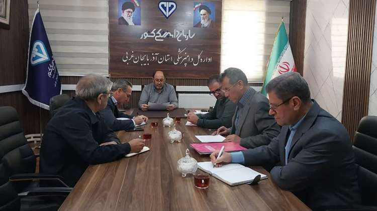 جلسه کار گروه توسعه ، مدیریت و منابع انسانی استان برگزار شد