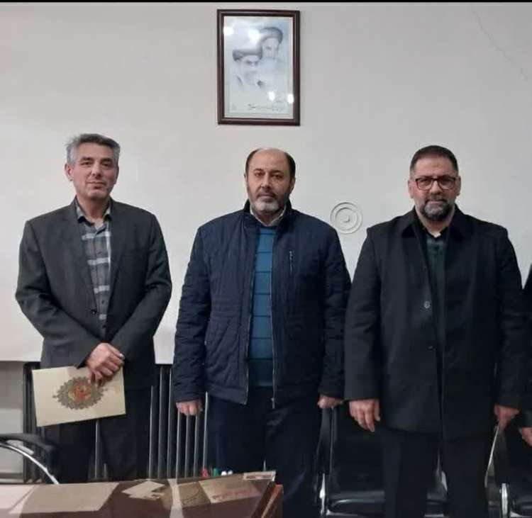 مراسم تکریم و معارفه رئیس شبکه دامپزشکی شهرستان ارومیه با حضور مدیرکل دامپزشکی استان آذربایجان غربی برگزار شد