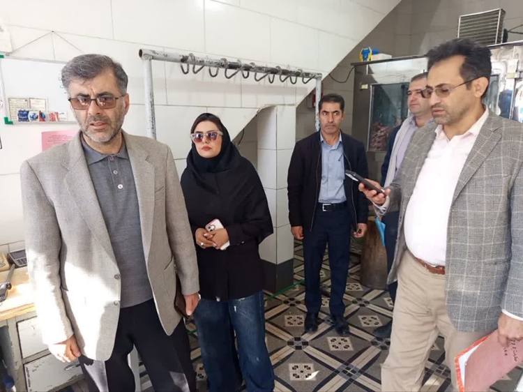 بازدید مشترک ادارات از مراکز عرضه فراورده های دامی در شهرستان چایپاره 