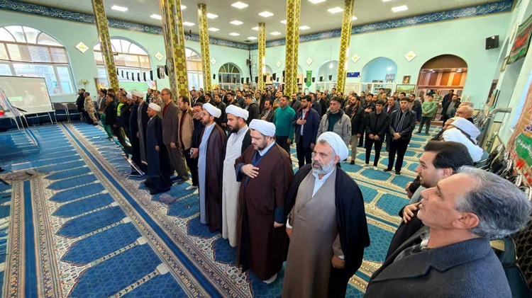 شرکت همکاران شبکه دامپزشکی شهرستان چالدران در مراسم سالگرد شهید حاج قاسم سلیمانی